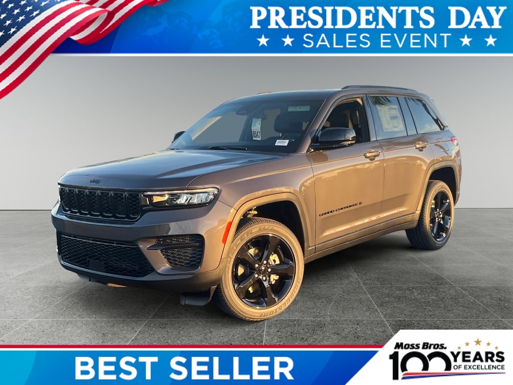 New 2025 Jeep Grand Cherokee Laredo Sport Utility