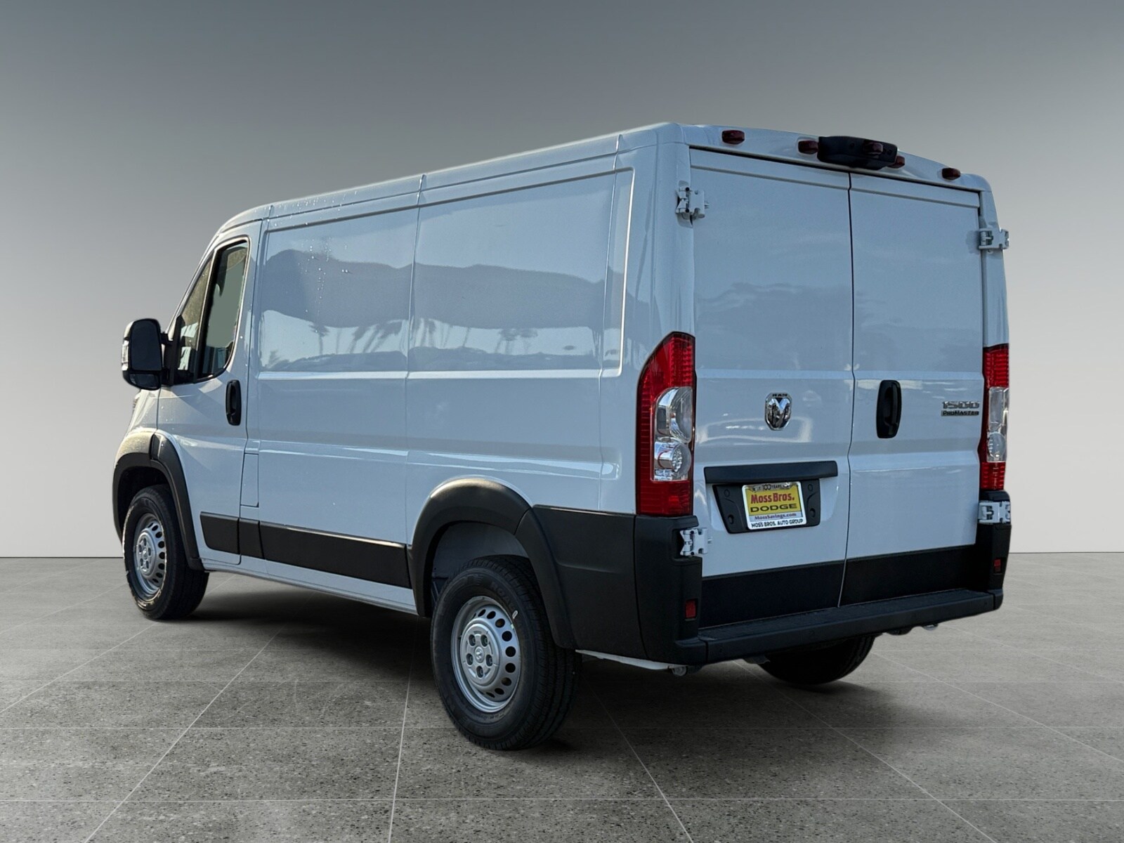 2026 Ram ProMaster 1500 Cargo Van photo 2