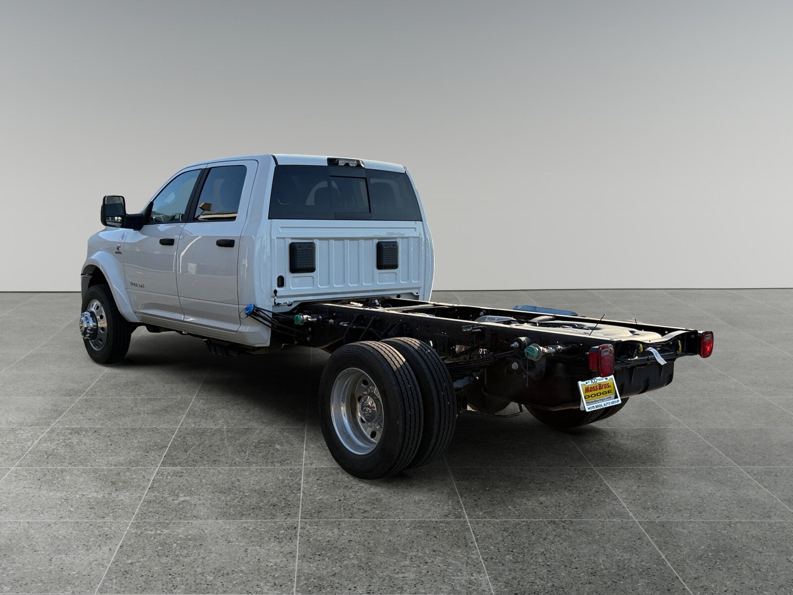 2025 Ram 5500 Tradesman photo 3