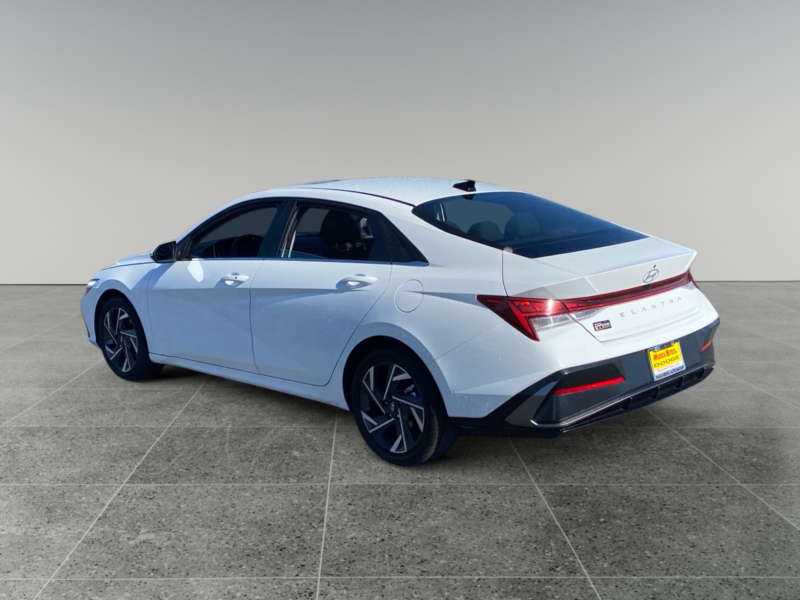 2025 Hyundai Elantra SEL Convenience photo 3