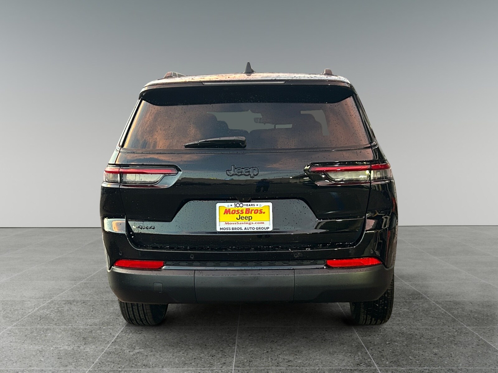 2025 Jeep Grand Cherokee Laredo Sport photo 4