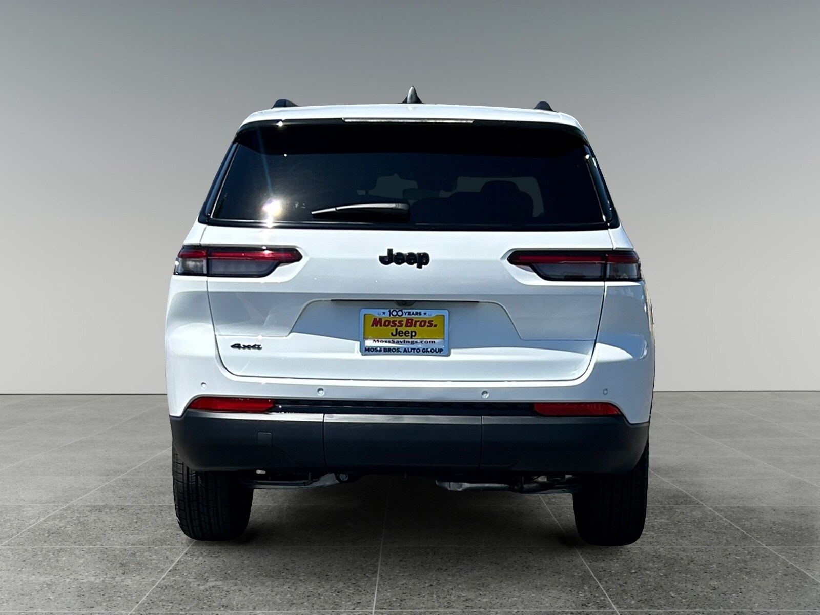 2025 Jeep Grand Cherokee Laredo Sport photo 4