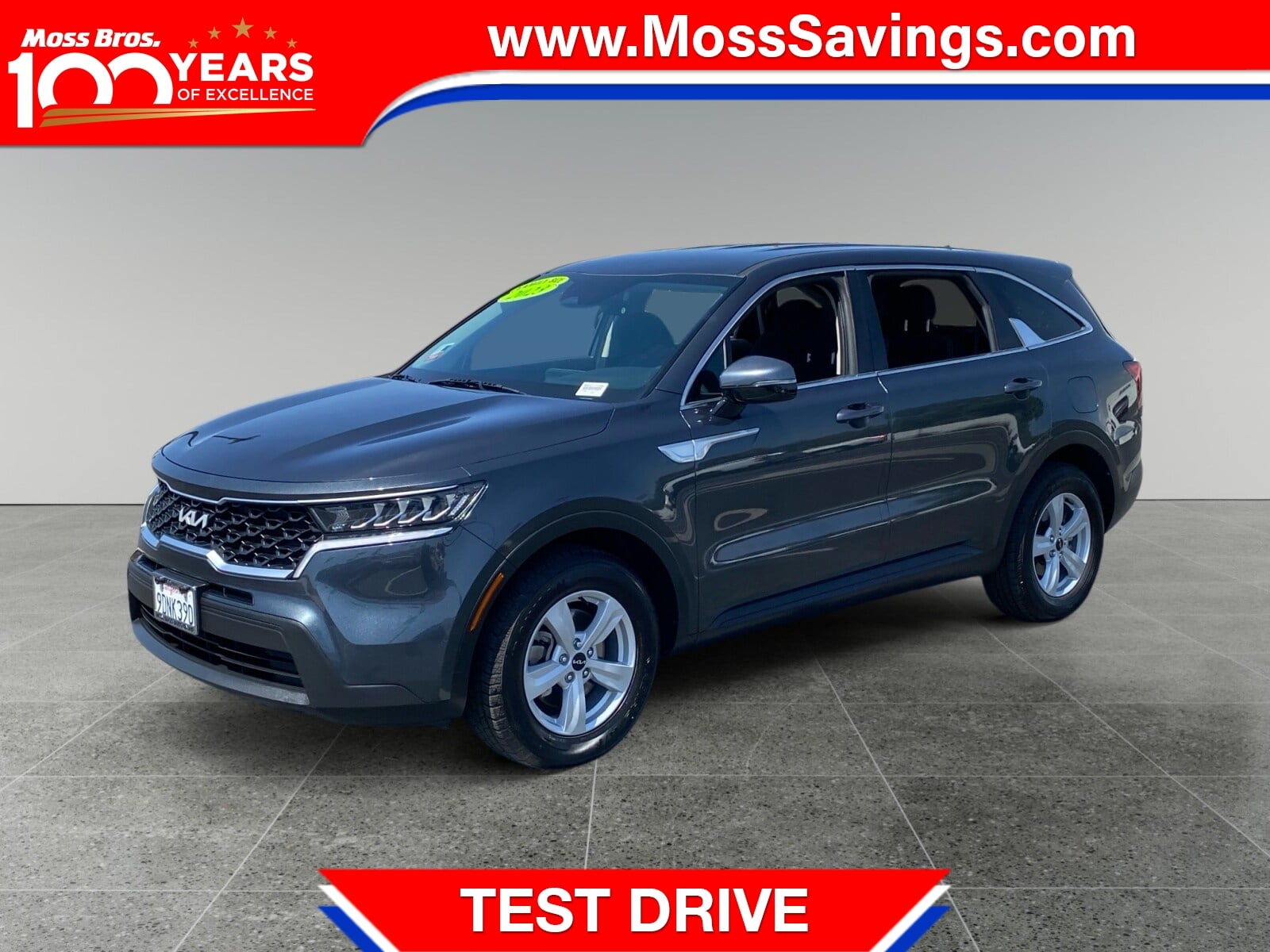 2023 Kia Sorento LX AT's photo