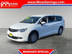 2023 Chrysler Voyager LX Van Passenger Van
