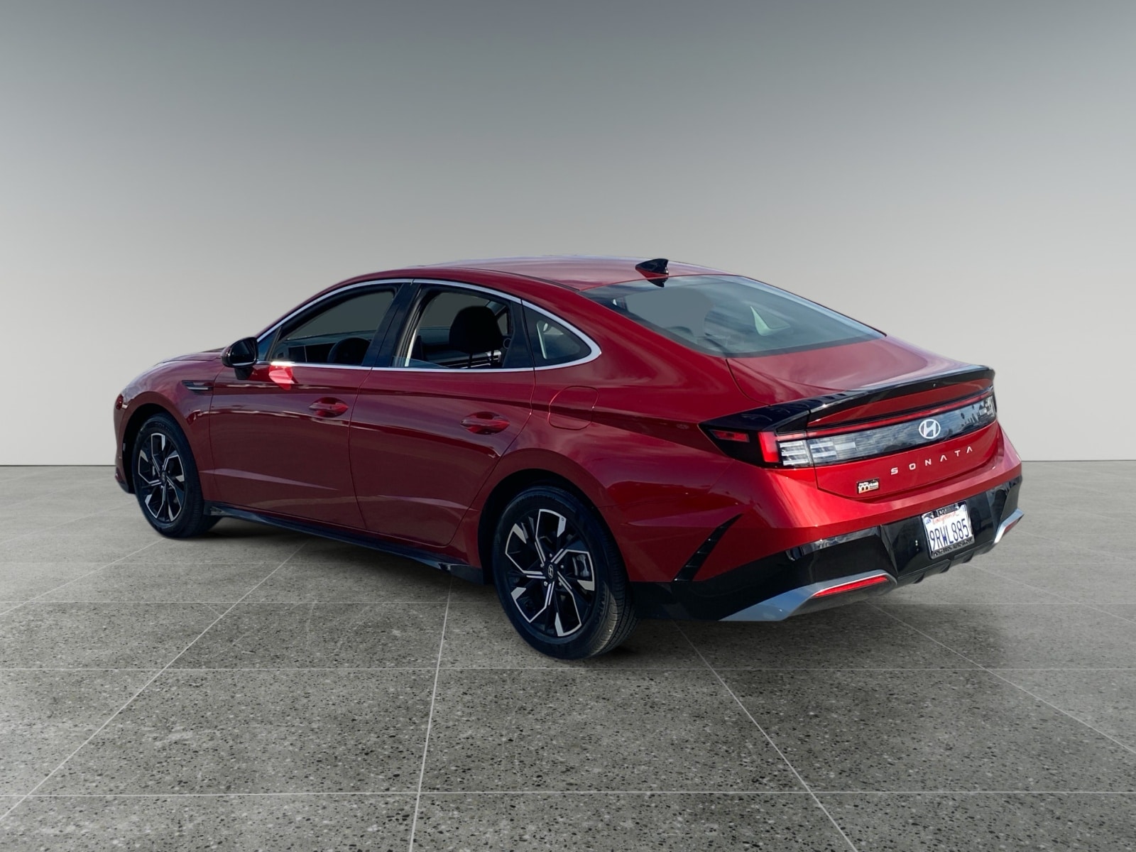 2025 Hyundai Sonata SEL photo 3