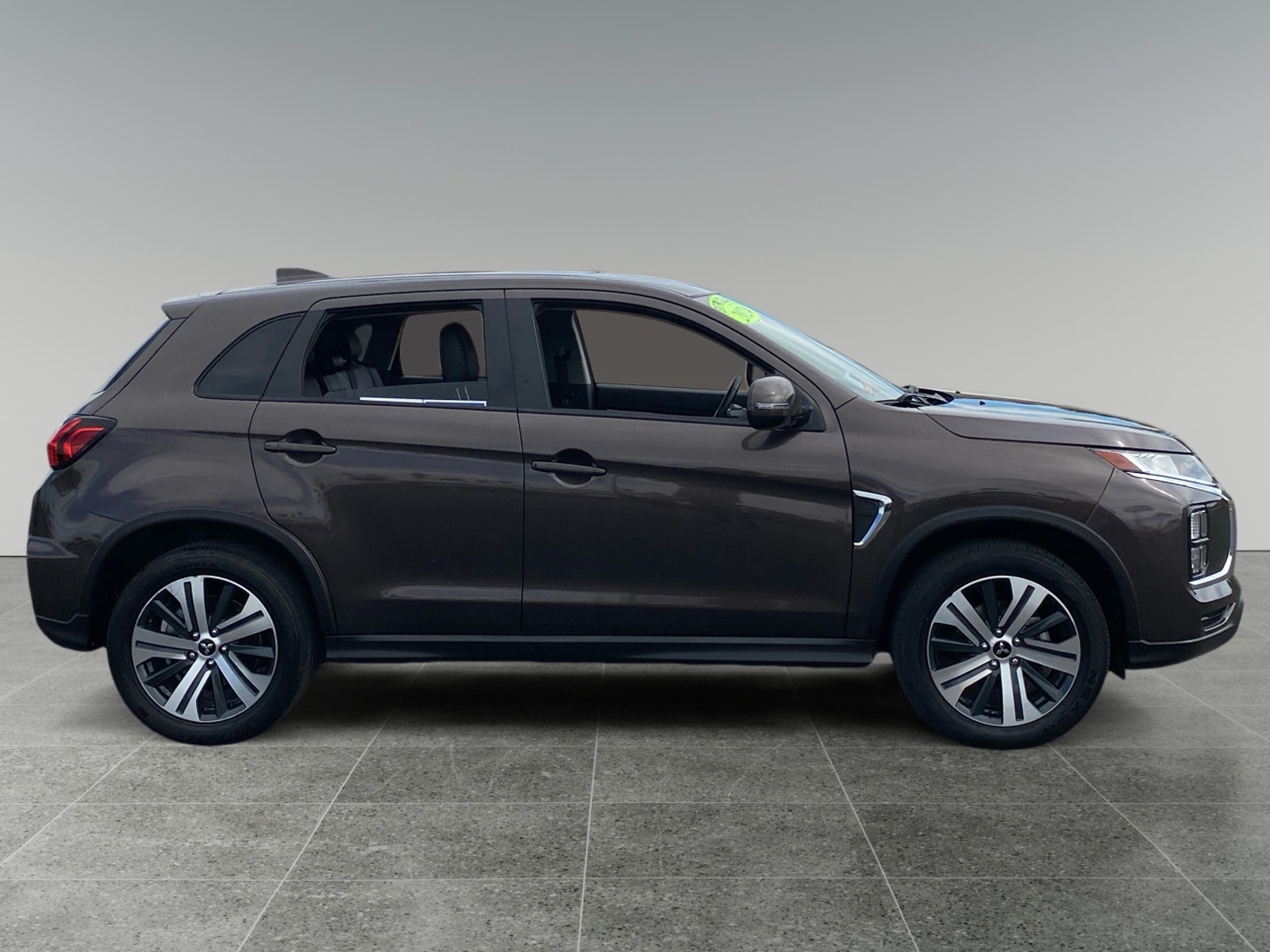 2024 Mitsubishi Outlander Sport 2.0 SE photo 6