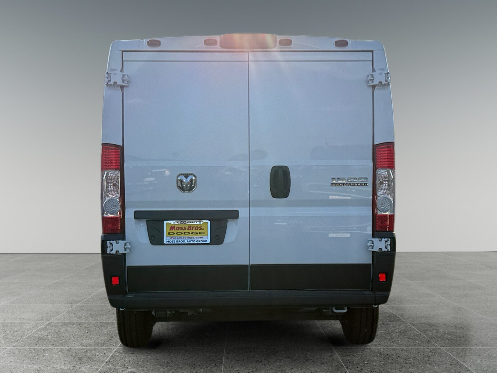 2026 Ram ProMaster 1500 Cargo Van photo 3