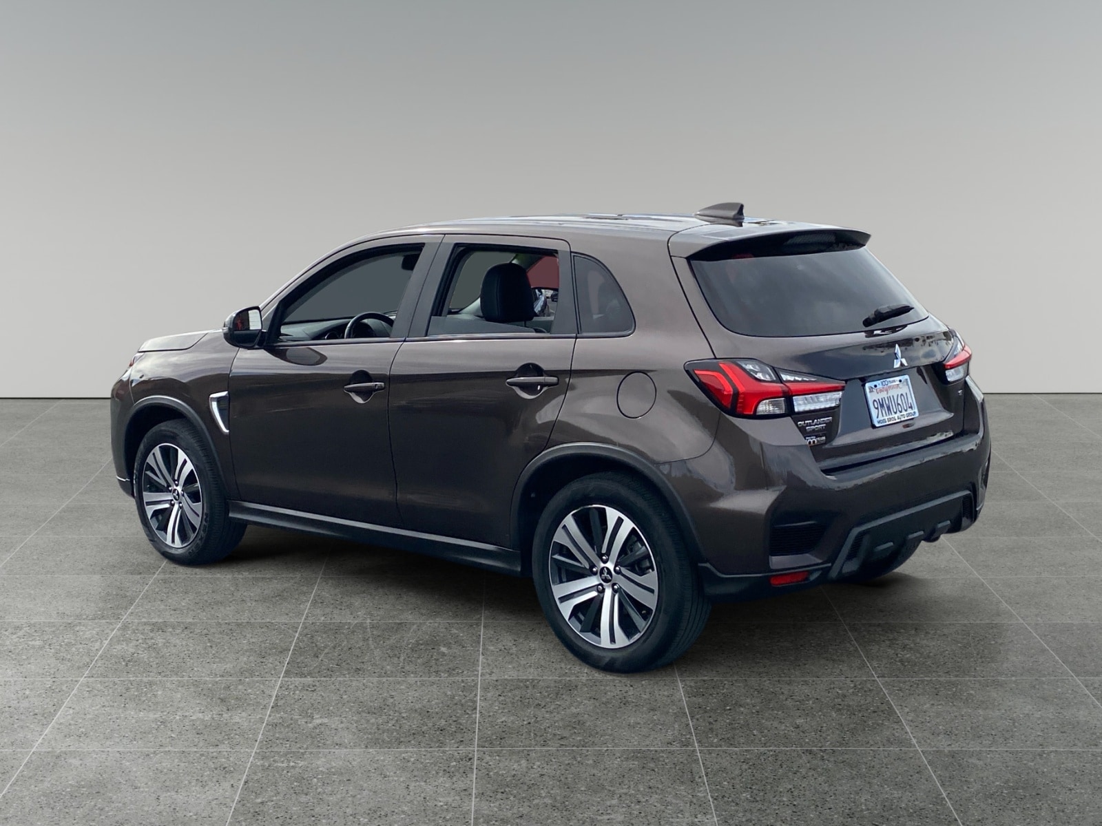 2024 Mitsubishi Outlander Sport 2.0 SE photo 3