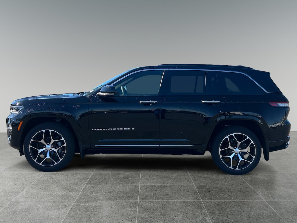 New 2025 Jeep Grand Cherokee Summit Sport Utility