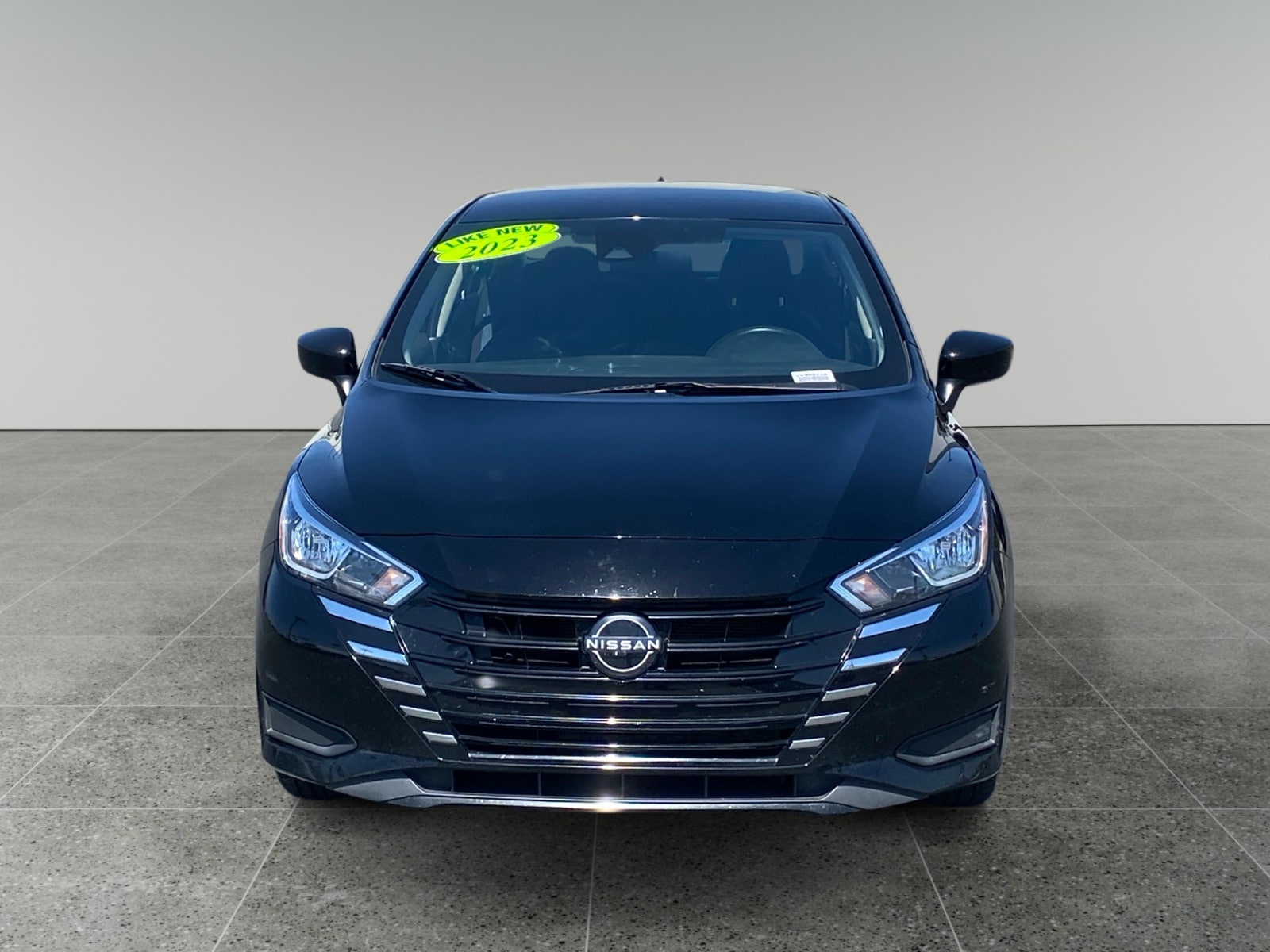 2023 Nissan Versa Sedan SV - Photo 8
