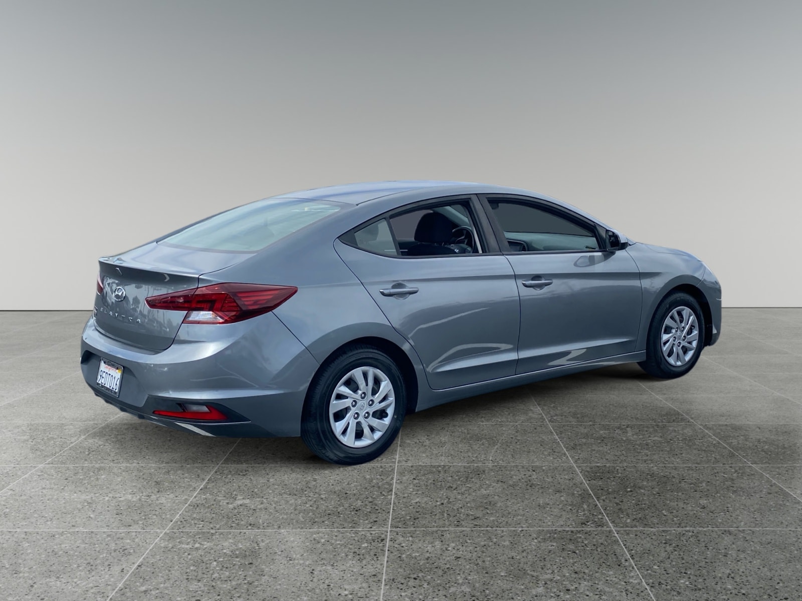 2019 Hyundai Elantra SE photo 5