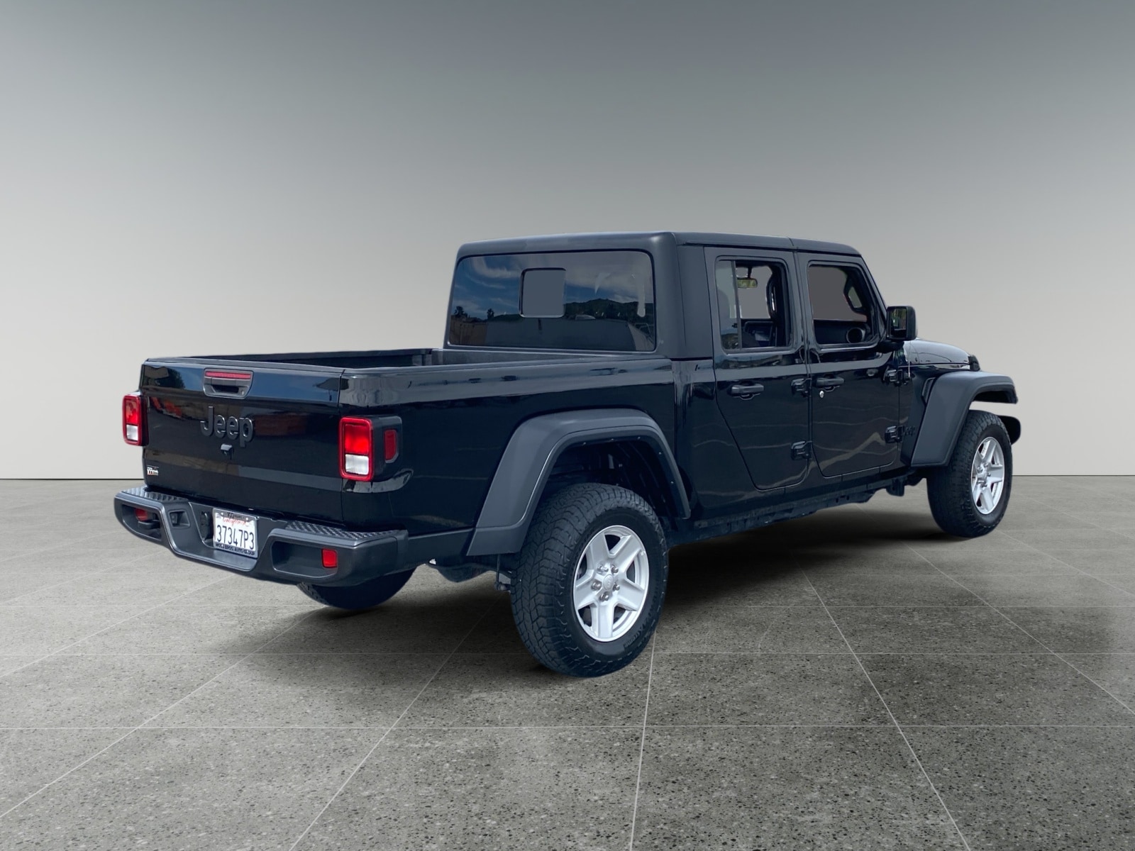 2023 Jeep Gladiator Sport S photo 5