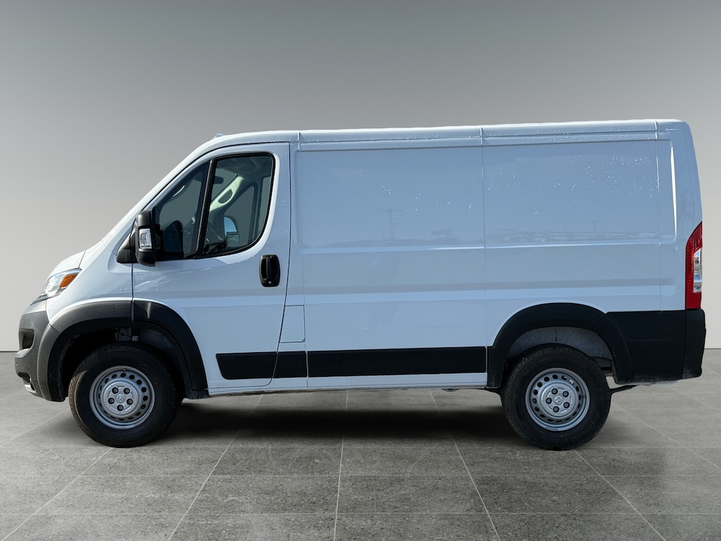 New 2026 Ram ProMaster 1500 Low Roof Cargo Van