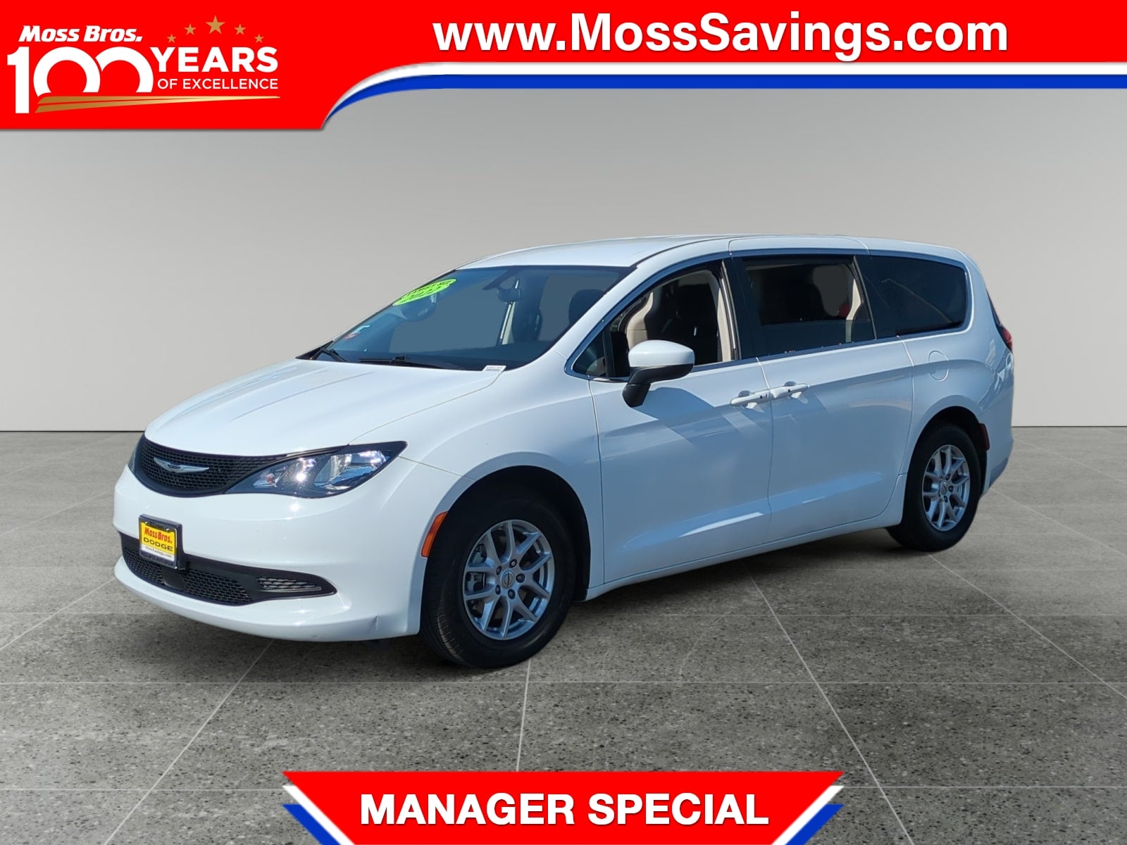 2022 Chrysler Voyager LX Van Passenger's photo
