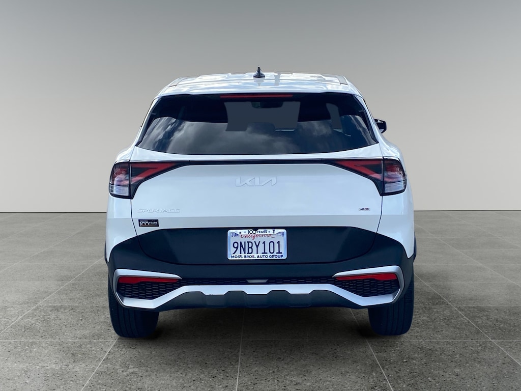 Used 2024 Kia Sportage LX SUV