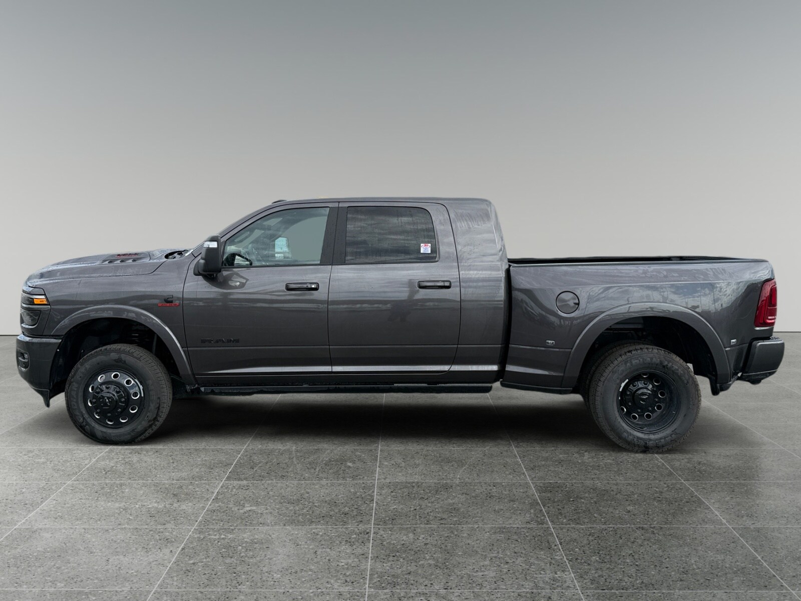 2026 Ram 3500 Limited photo 2
