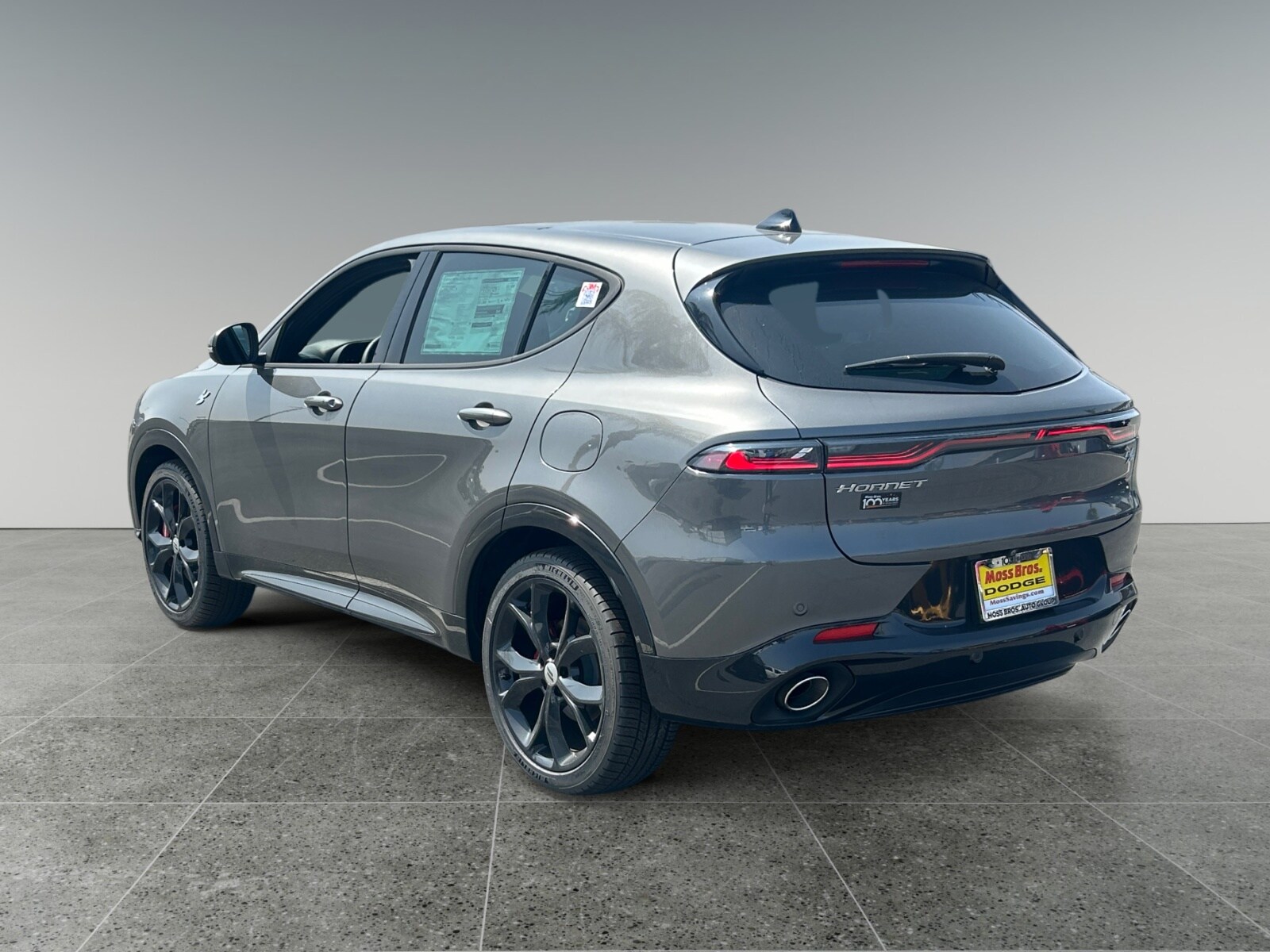 2024 Dodge Hornet R/T Plus photo 3