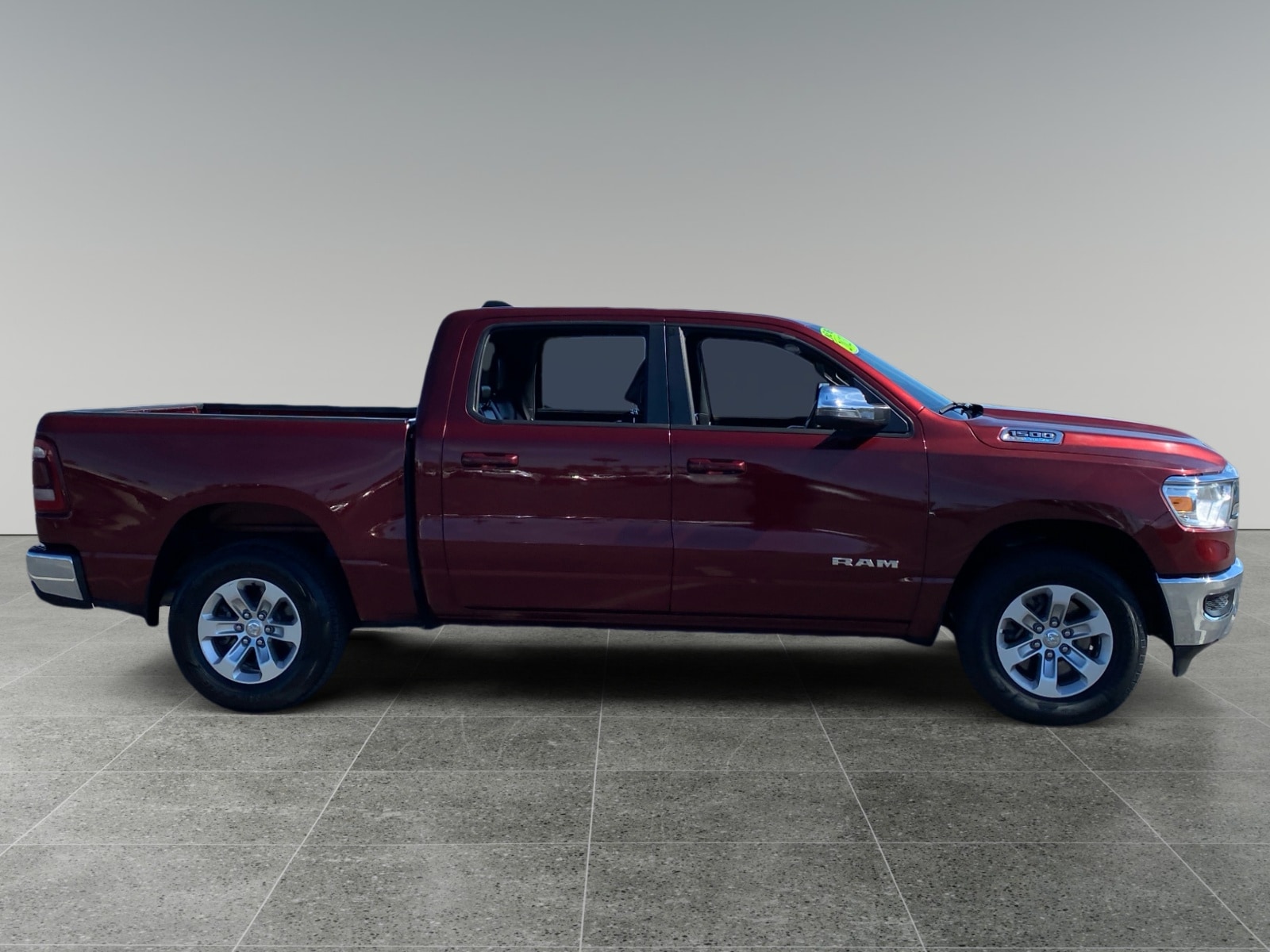 2023 Ram 1500 Laramie photo 6
