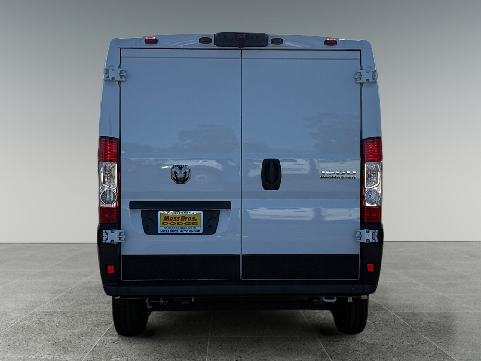 2026 Ram ProMaster 1500 Cargo Van photo 2