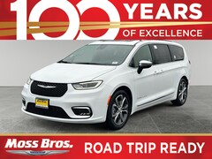 2026 Chrysler Pacifica Pinnacle Passenger Van