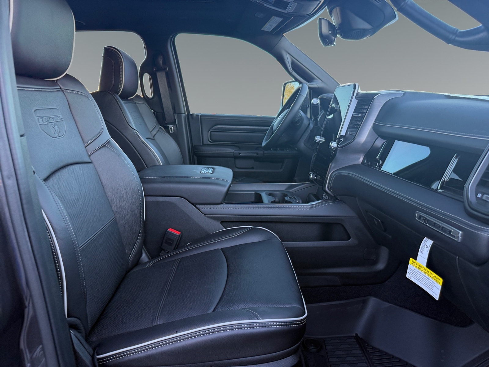 2026 RAM 2500 Rebel - Photo 15