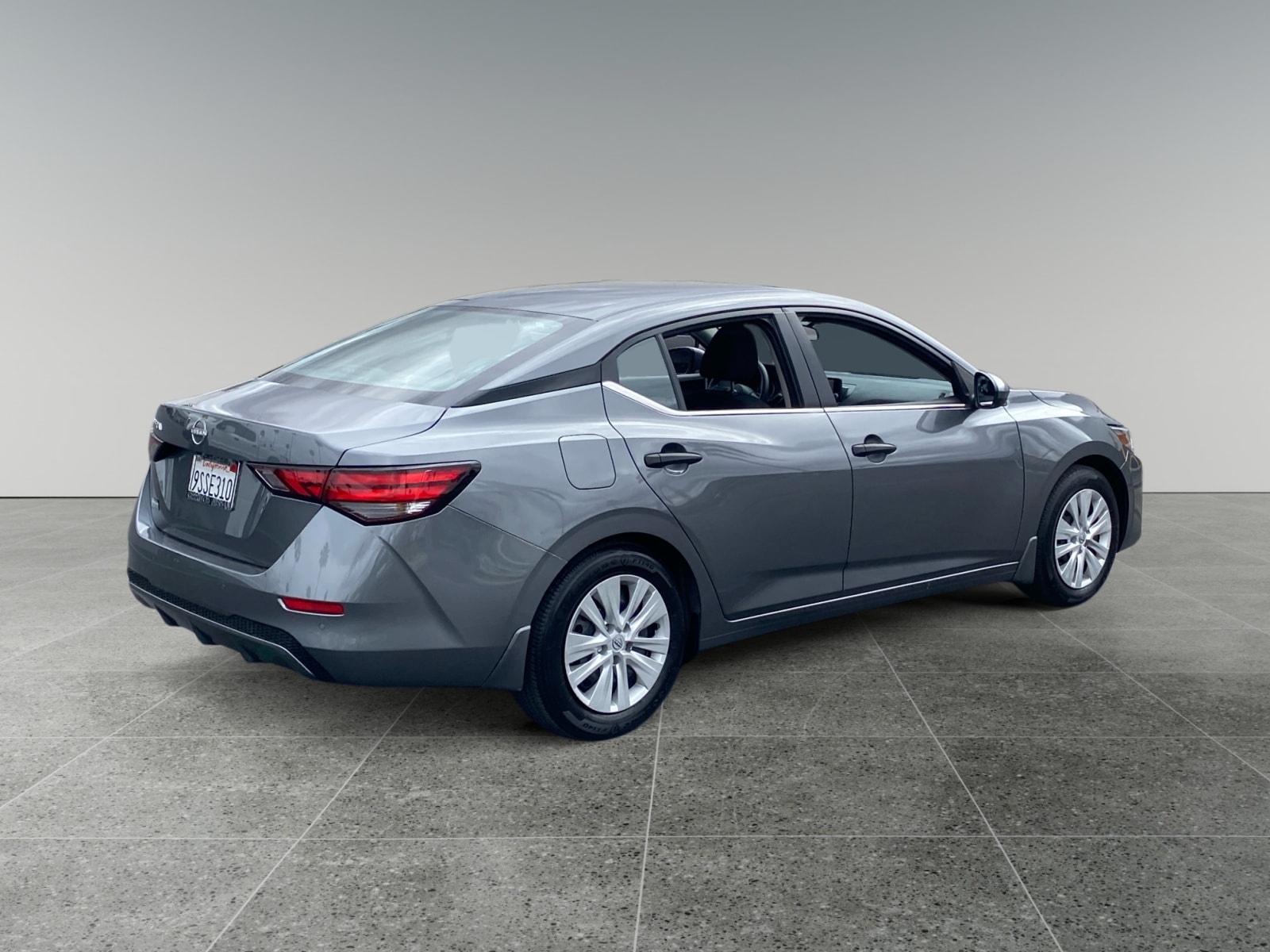 2025 Nissan Sentra S photo 5