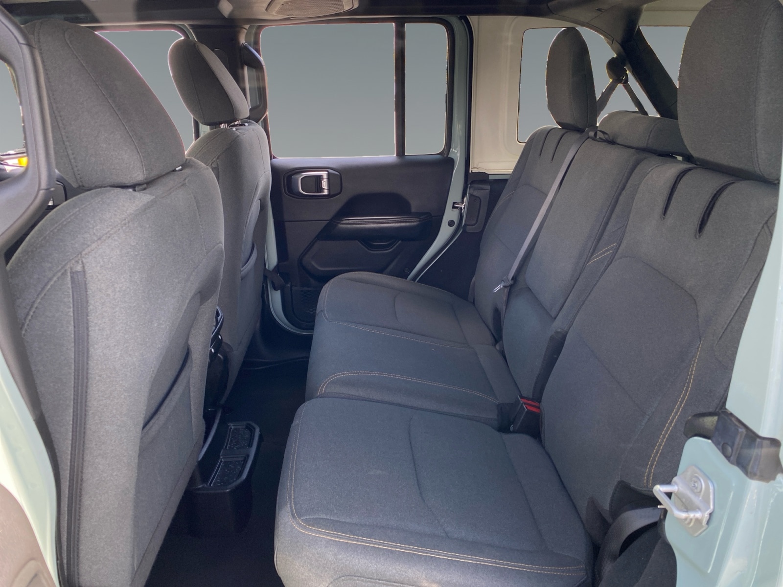 2024 Jeep Wrangler 4xe Sahara 4XE - Photo 13
