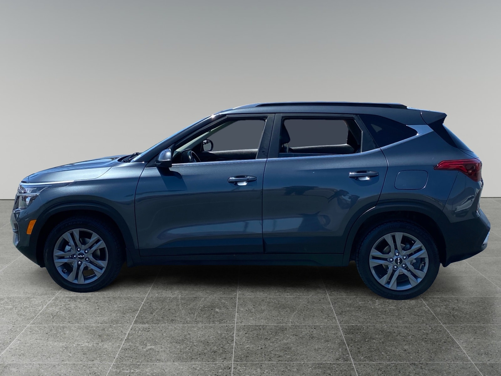 Used 2023 Kia Seltos S with VIN KNDEU2AA7P7395552 for sale in San Bernardino, CA