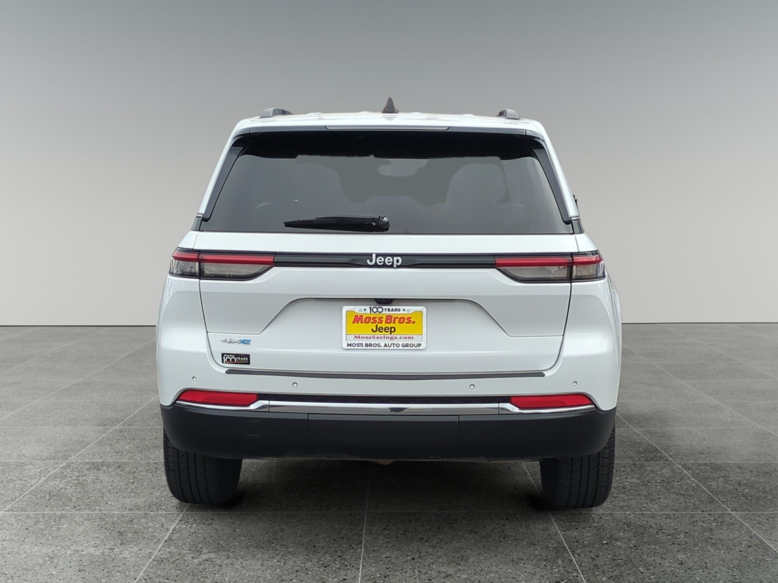 2024 Jeep Cherokee Limited 4xe photo 4