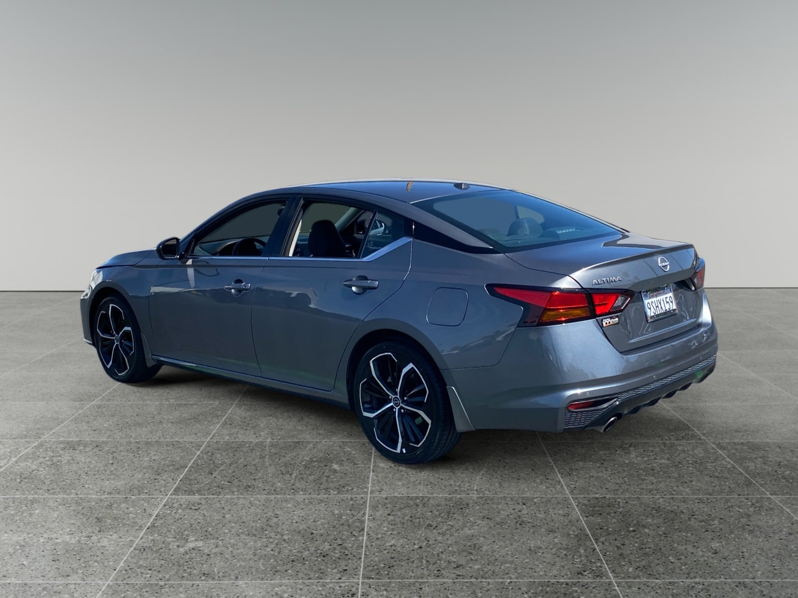 2025 Nissan Altima 2.5 SR photo 3