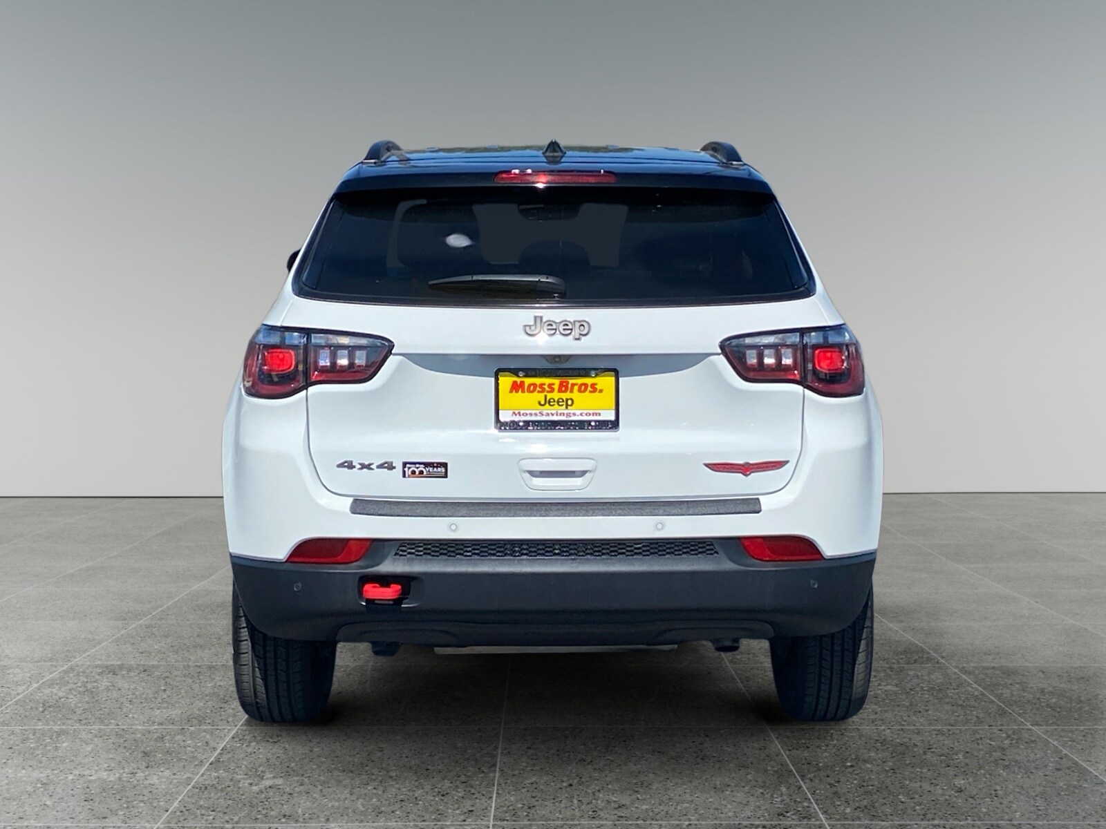 2024 Jeep Compass Trailhawk photo 4