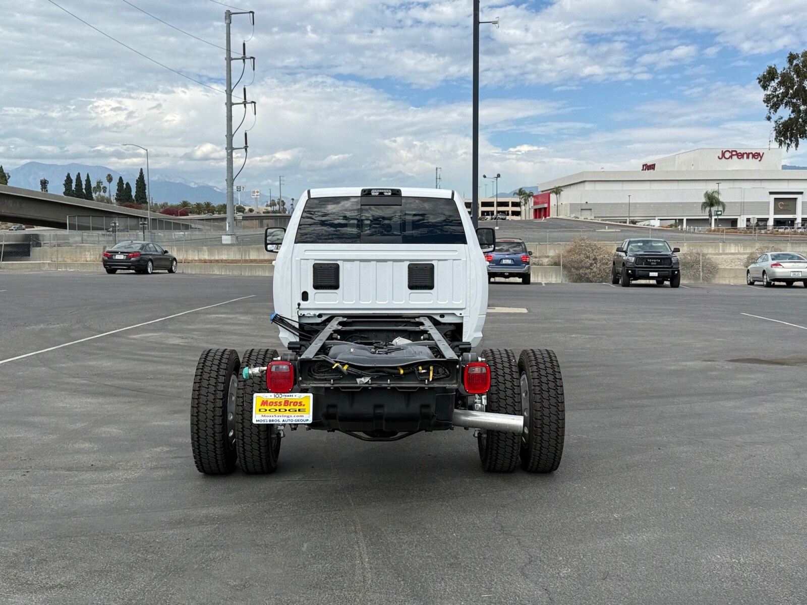 2025 Ram 5500 Tradesman photo 4