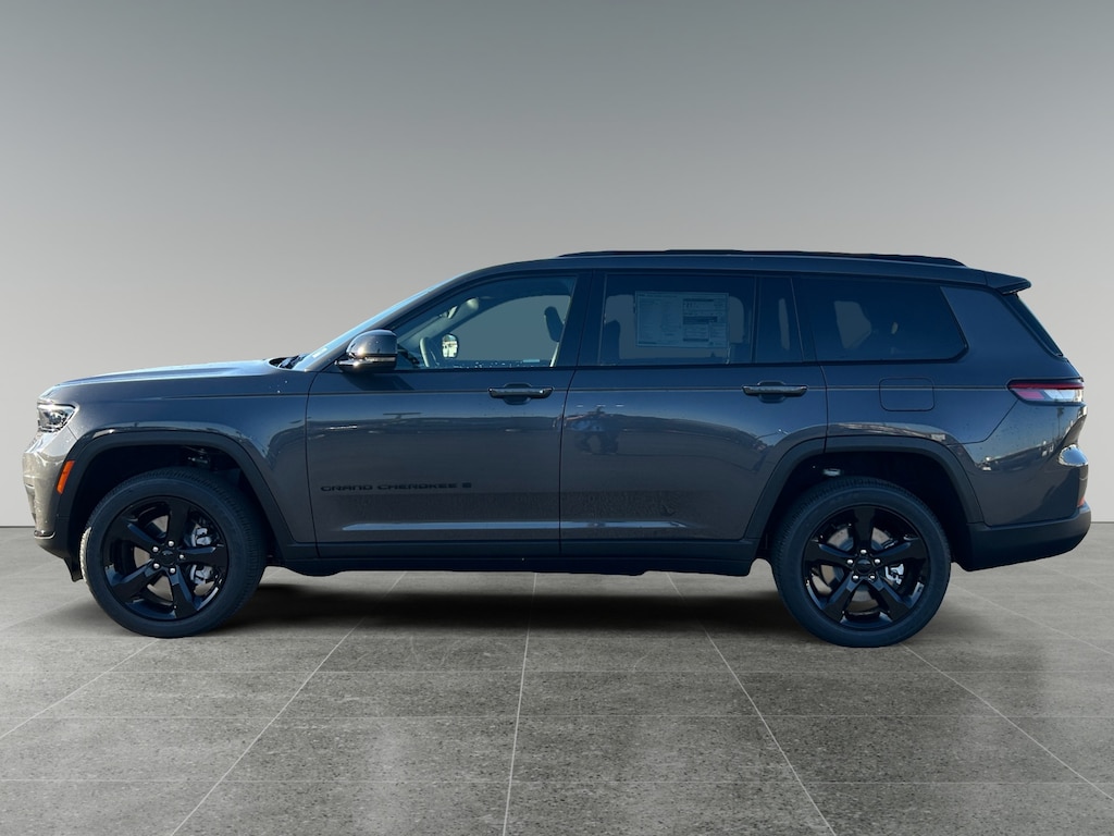New 2025 Jeep Grand Cherokee L Laredo Sport Utility