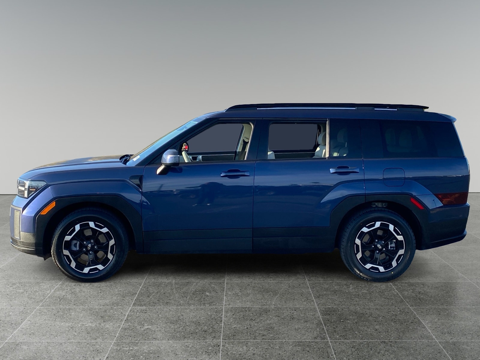 2025 Hyundai Santa Fe SEL photo 2