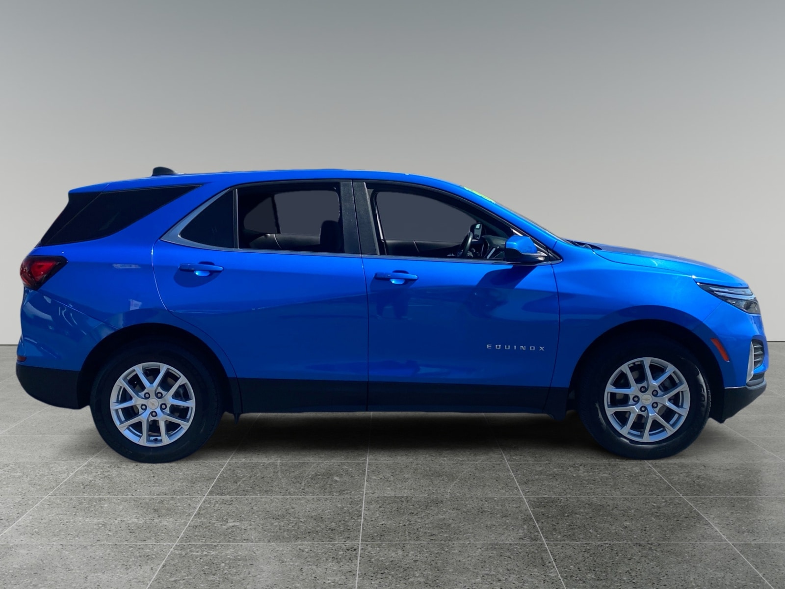2024 Chevrolet Equinox LT photo 6
