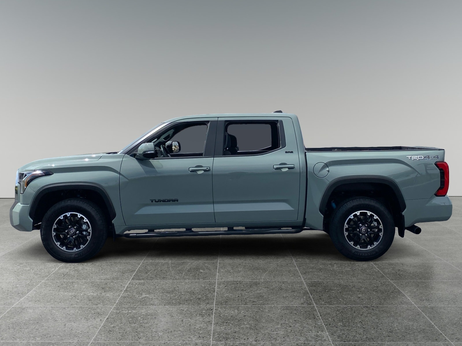 2025 Toyota Tundra SR5 photo 2