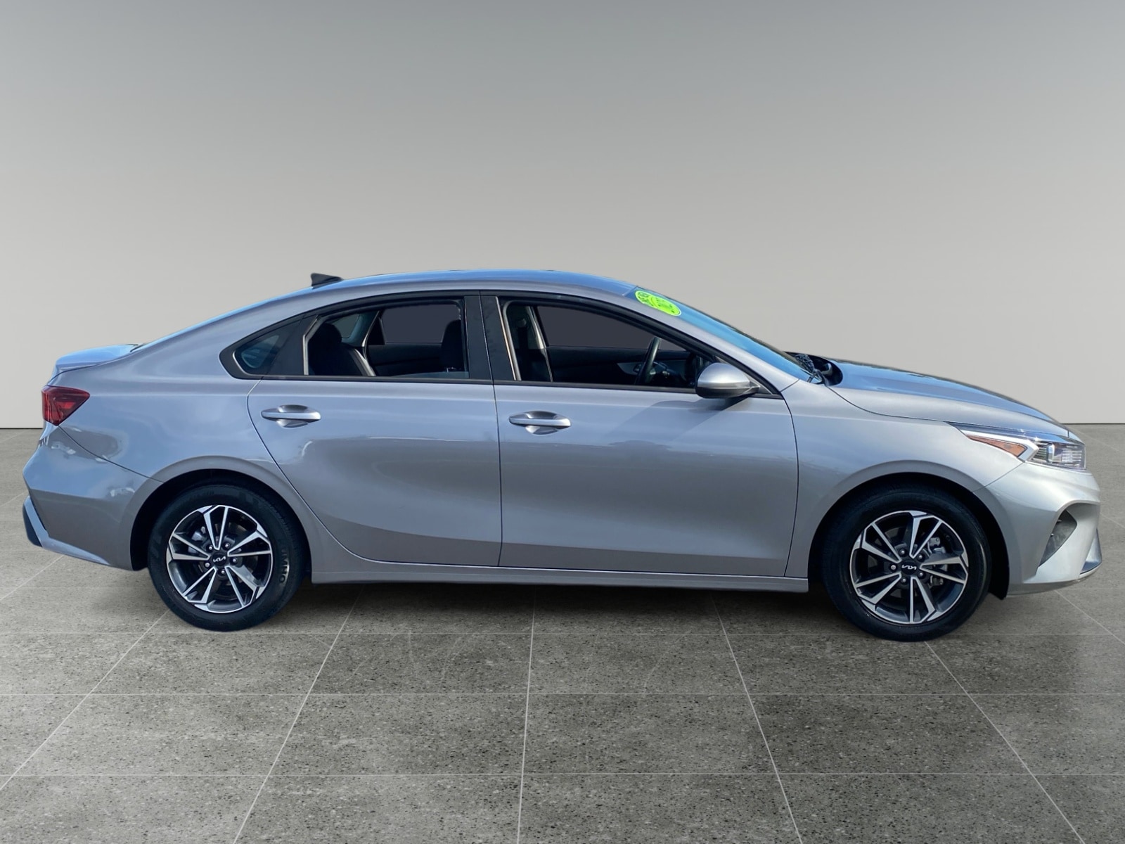 2023 Kia Forte photo 6