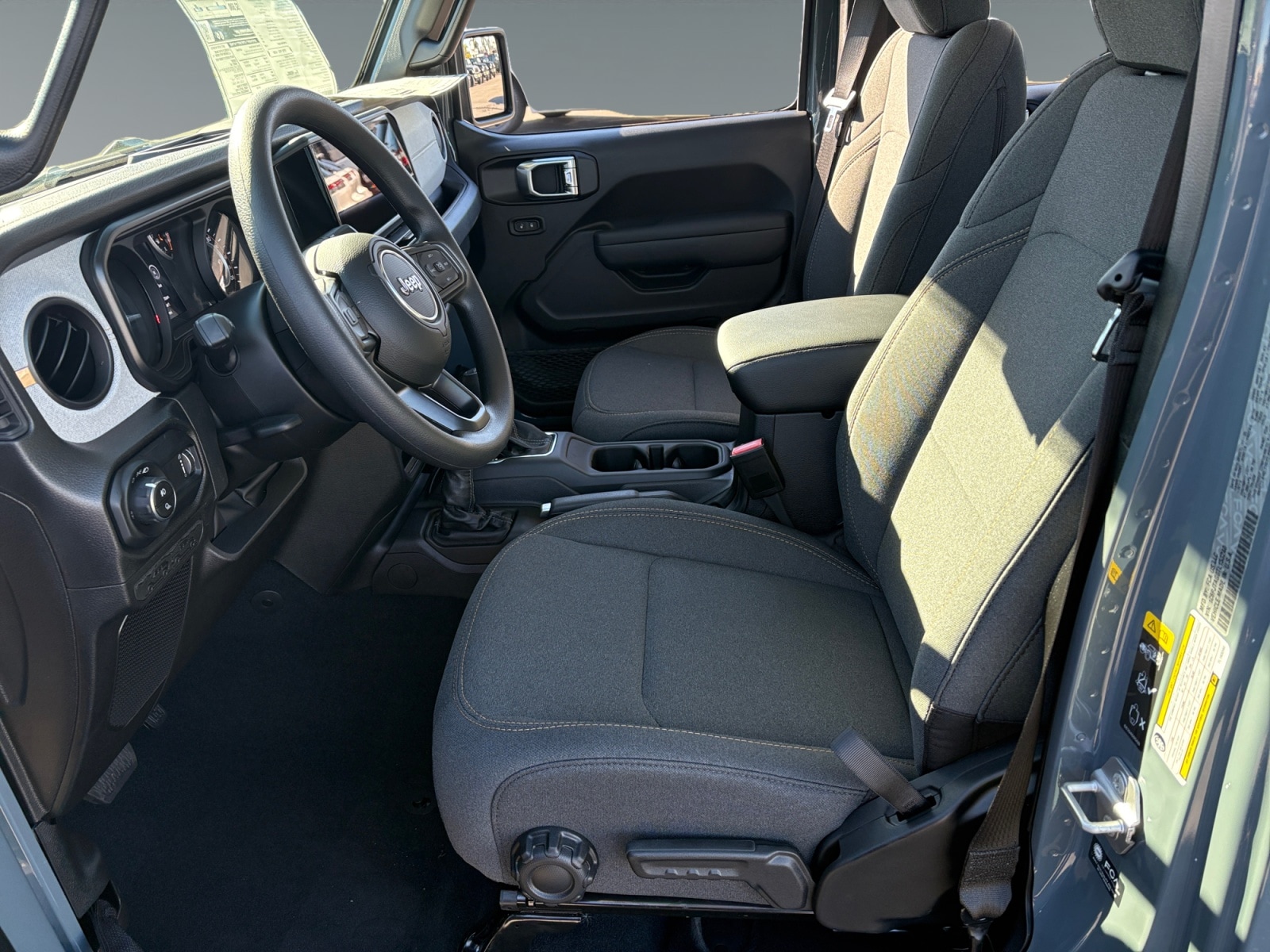 2026 Jeep Gladiator Sport - Photo 9