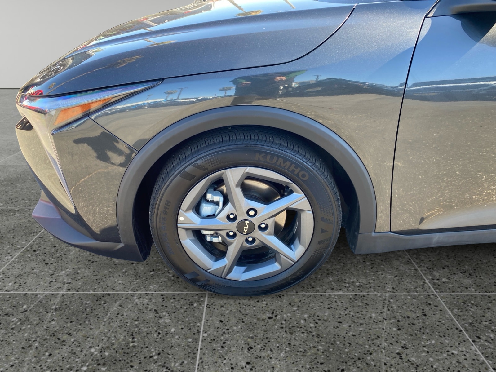 2025 Kia K4 LXS - Photo 14