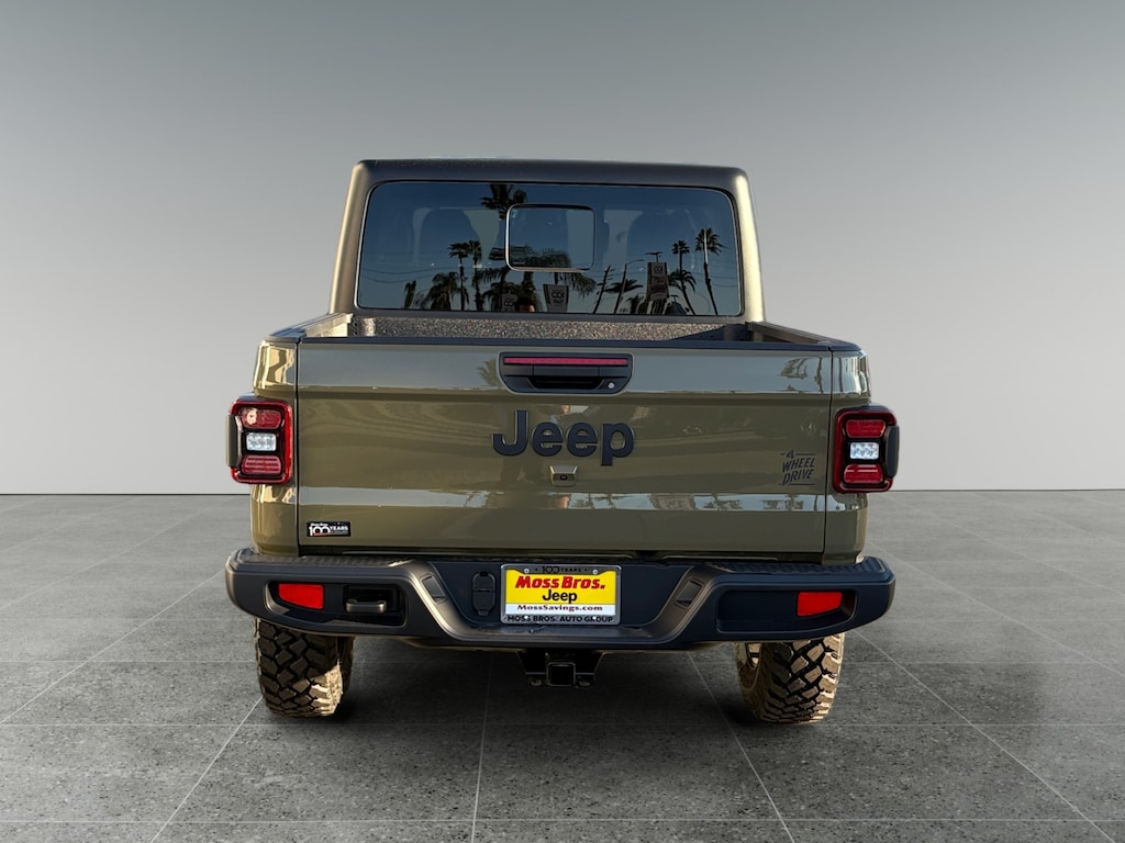 New 2026 Jeep Gladiator Sport Pickup