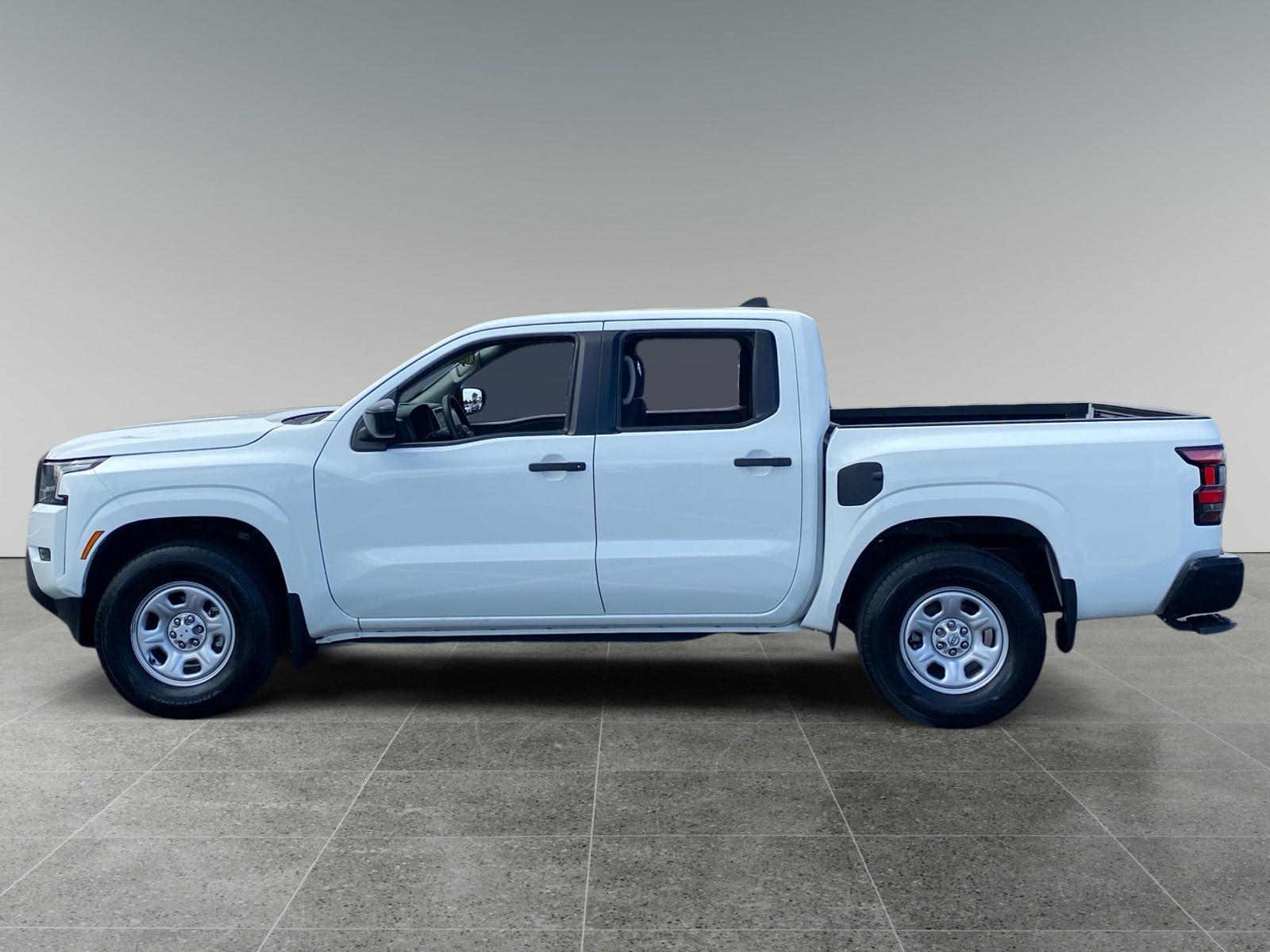 2023 Nissan Frontier photo 2