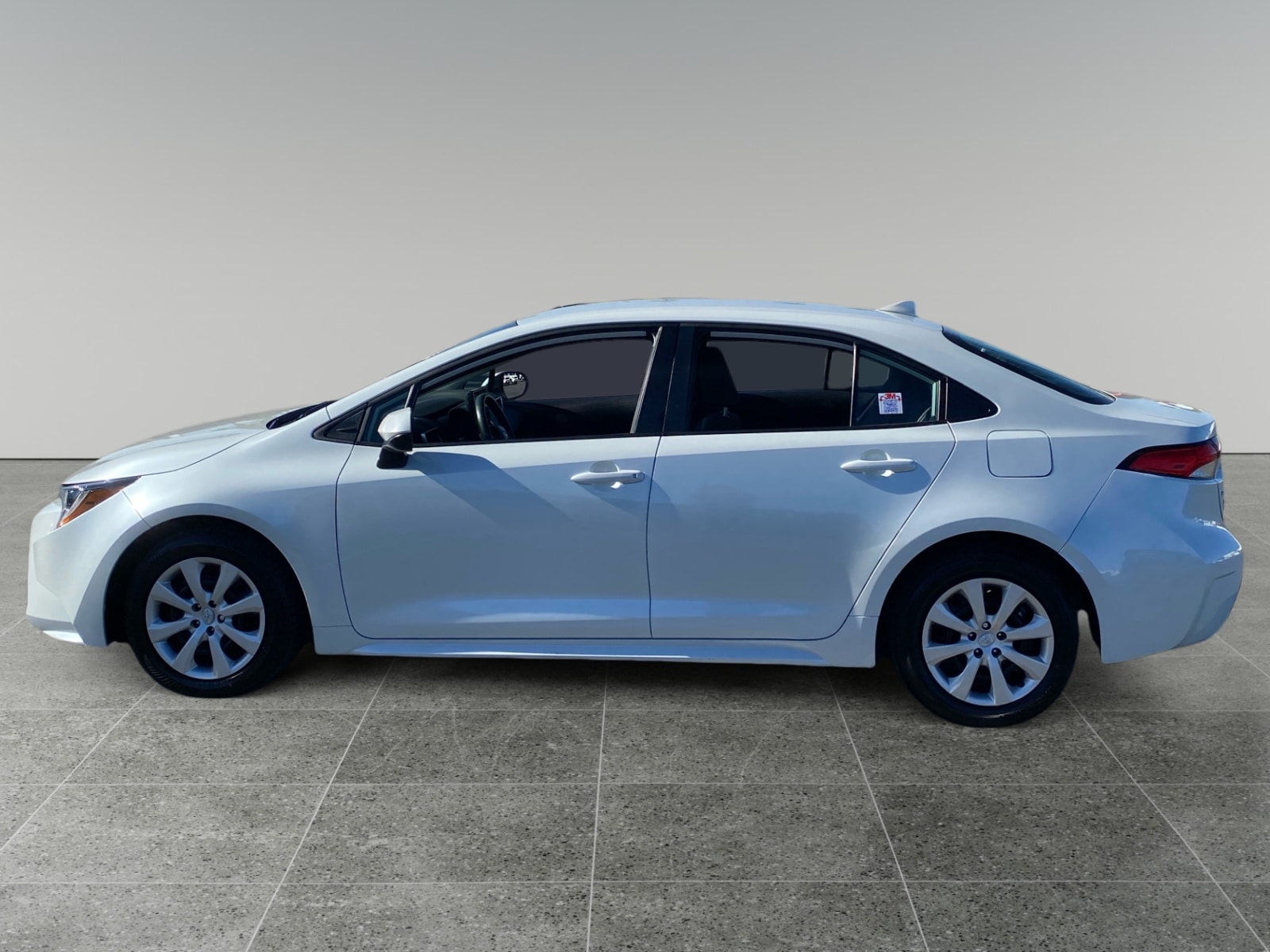 Used 2024 Toyota Corolla LE with VIN 5YFB4MDE7RP174094 for sale in Kansas City