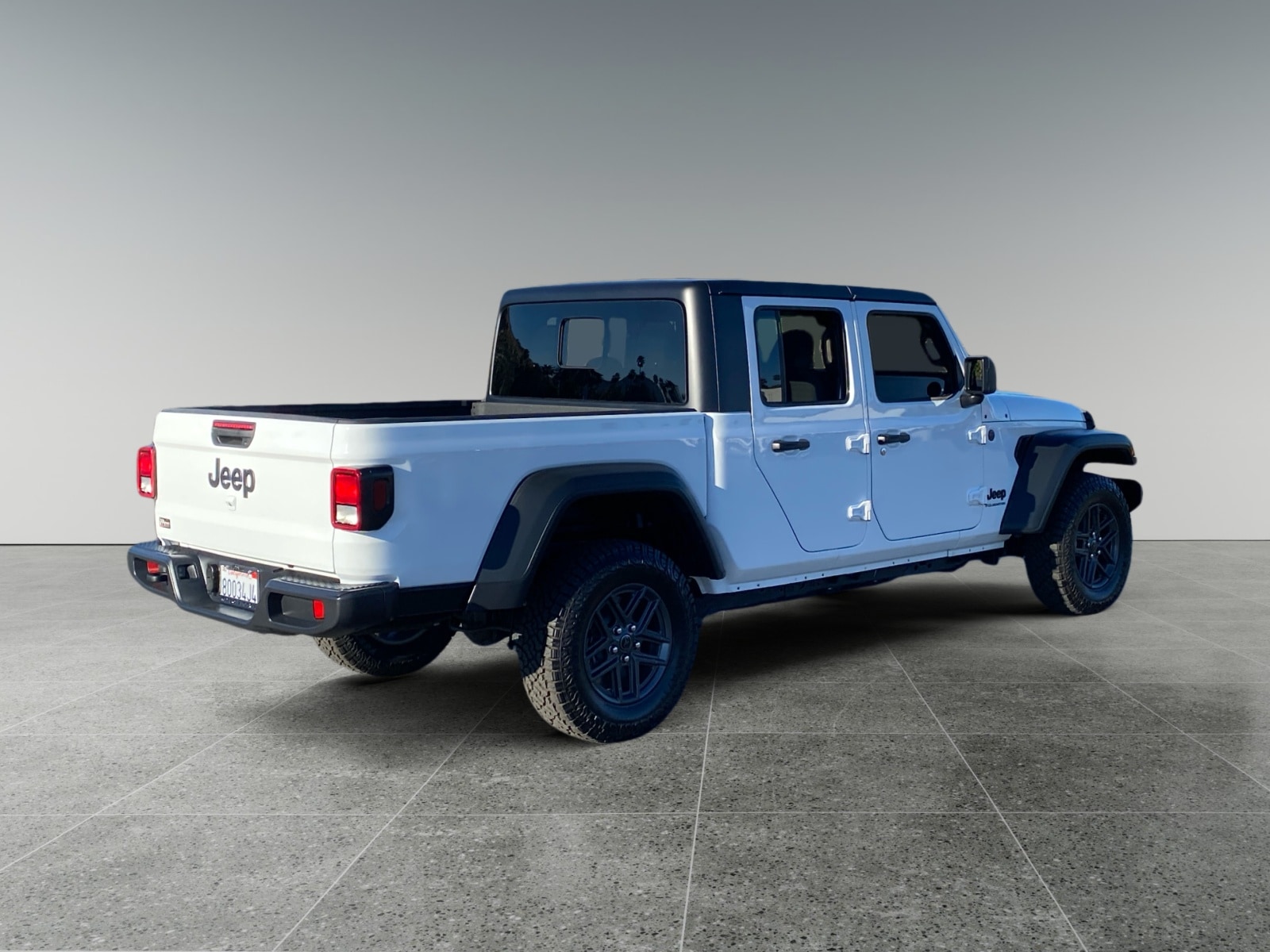 2025 Jeep Gladiator Sport photo 5