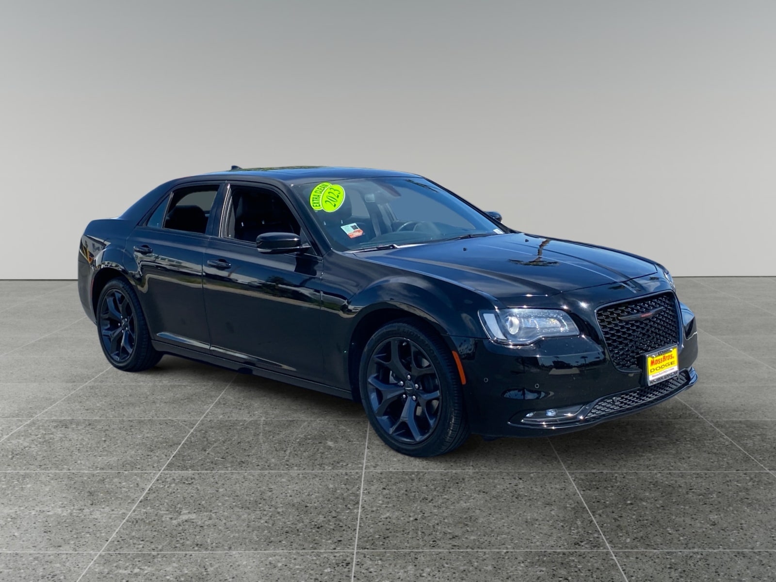 2023 Chrysler 300 S - Photo 7