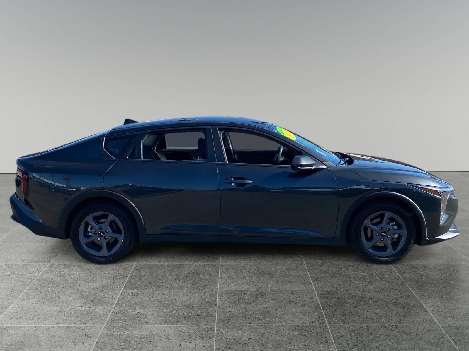 2025 Kia K4 LXS - Photo 6