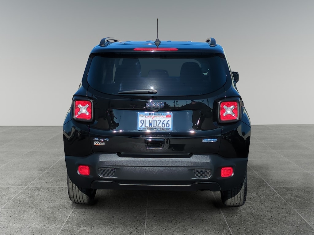Used 2022 Jeep Renegade Latitude SUV
