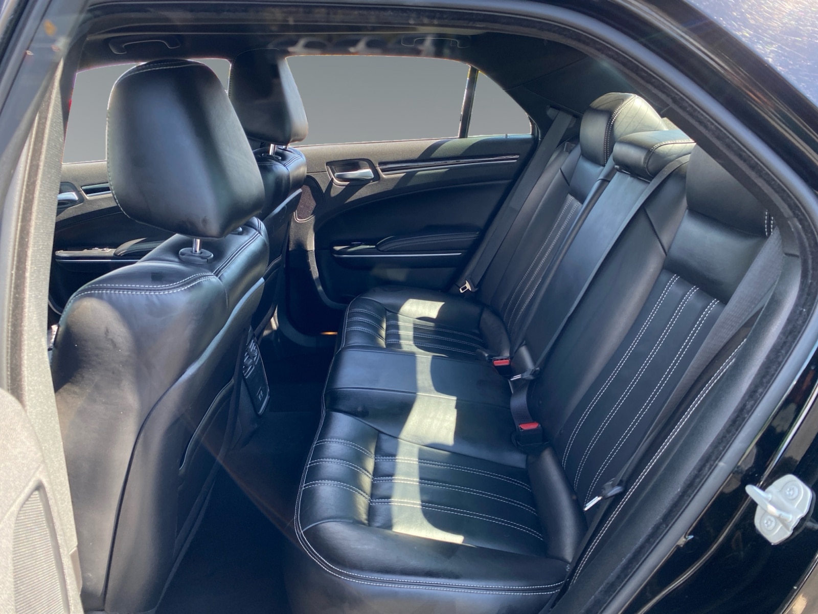 2023 Chrysler 300 S - Photo 13