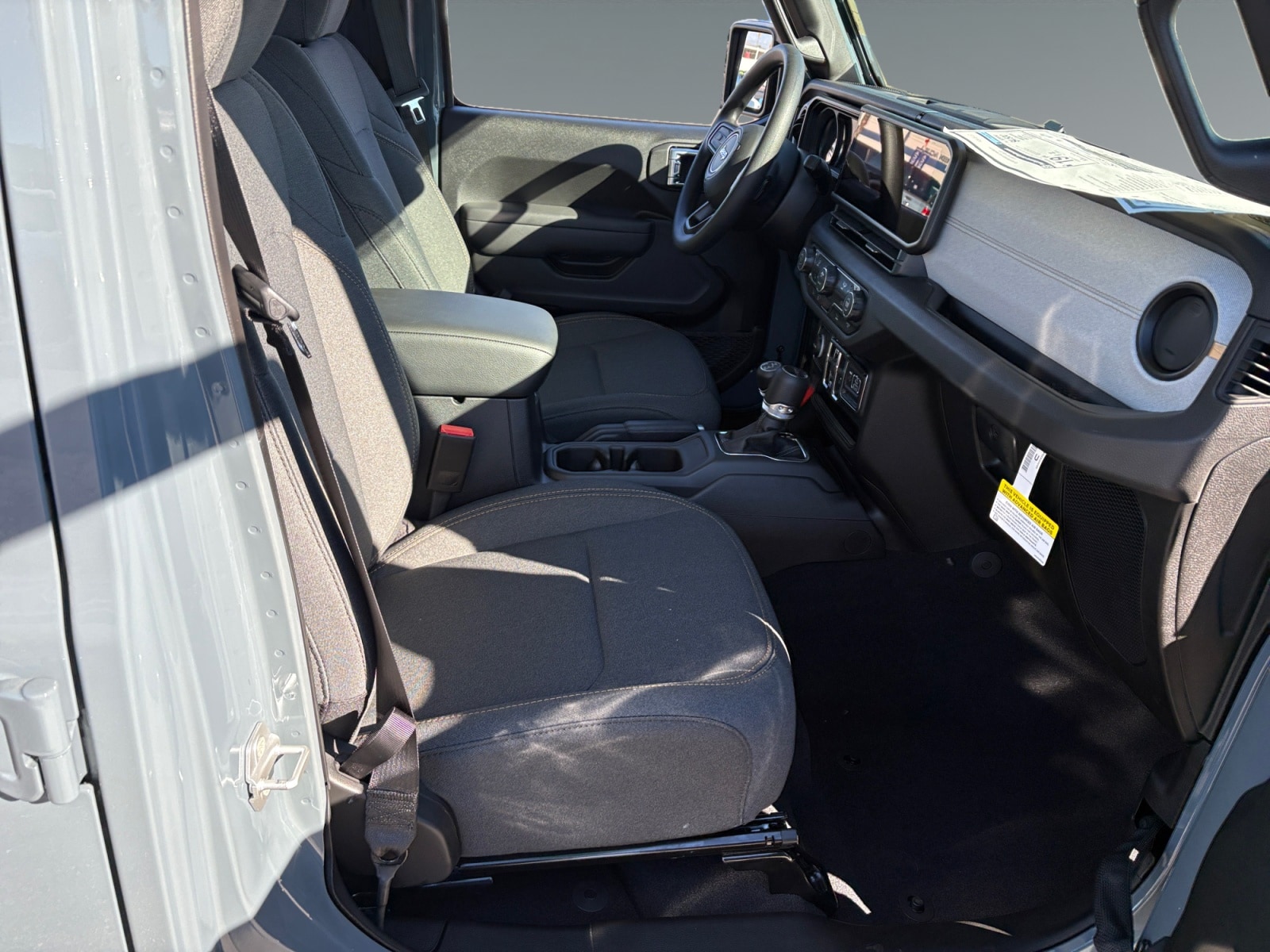 2026 Jeep Gladiator Sport - Photo 15