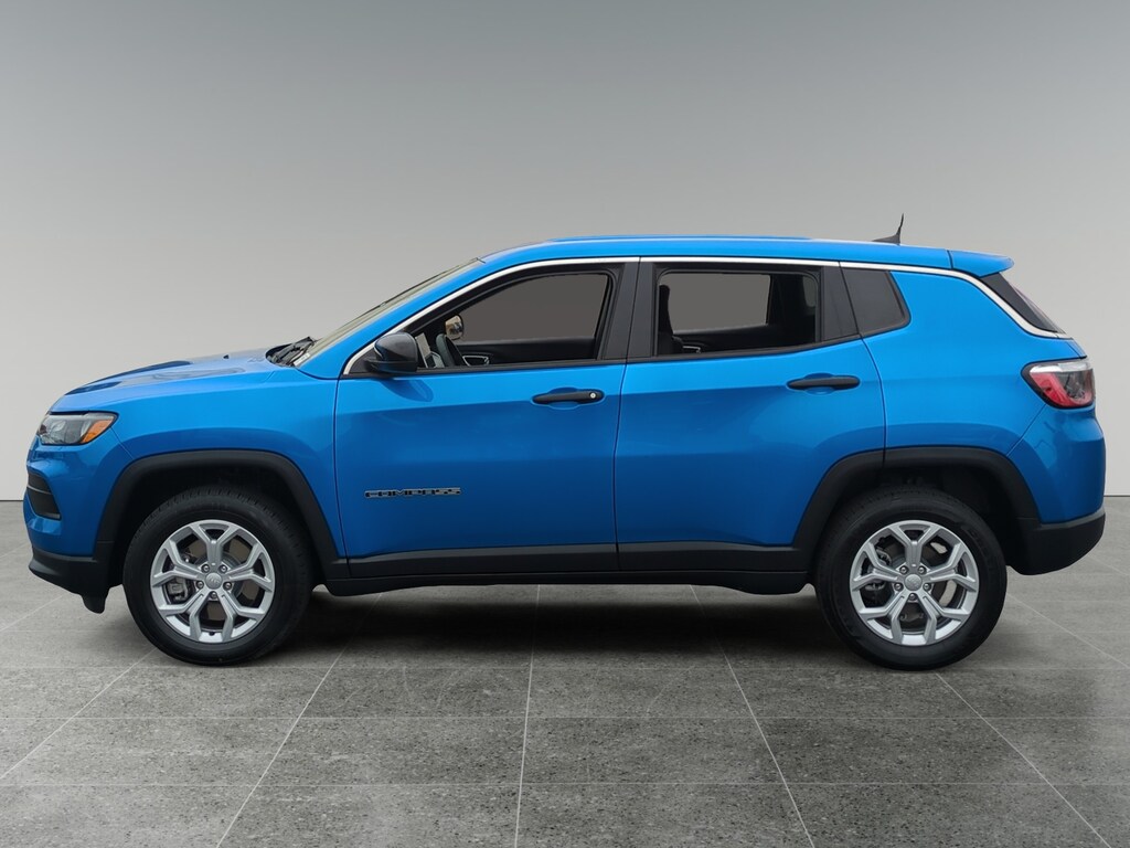 Used 2024 Jeep Compass Sport SUV
