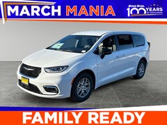 2026 Chrysler Pacifica Select Passenger Van